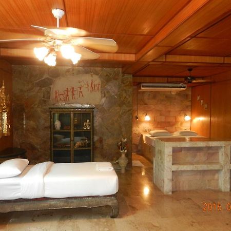 Khao Yai Garden Lodge Pak Chong Extérieur photo