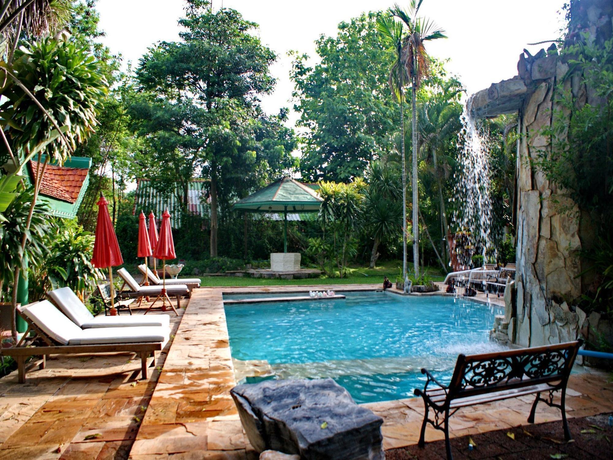 Khao Yai Garden Lodge Pak Chong Extérieur photo
