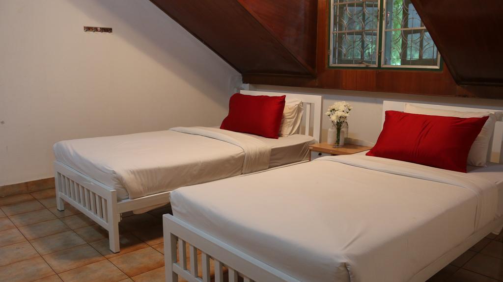 Khao Yai Garden Lodge Pak Chong Extérieur photo