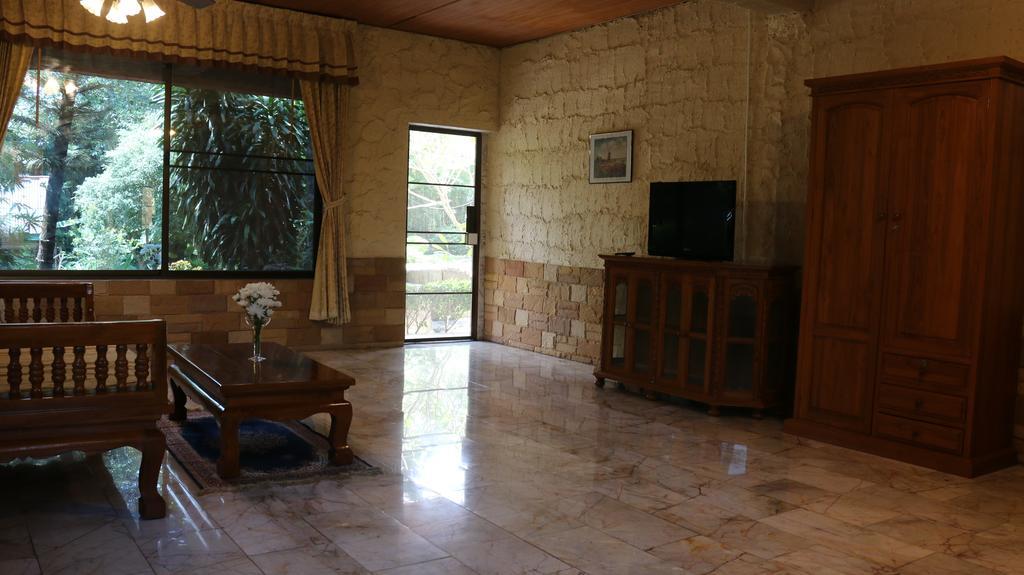 Khao Yai Garden Lodge Pak Chong Extérieur photo