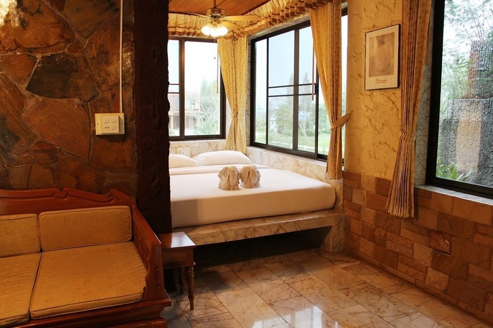 Khao Yai Garden Lodge Pak Chong Extérieur photo