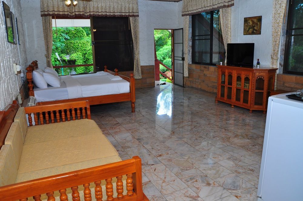 Khao Yai Garden Lodge Pak Chong Extérieur photo