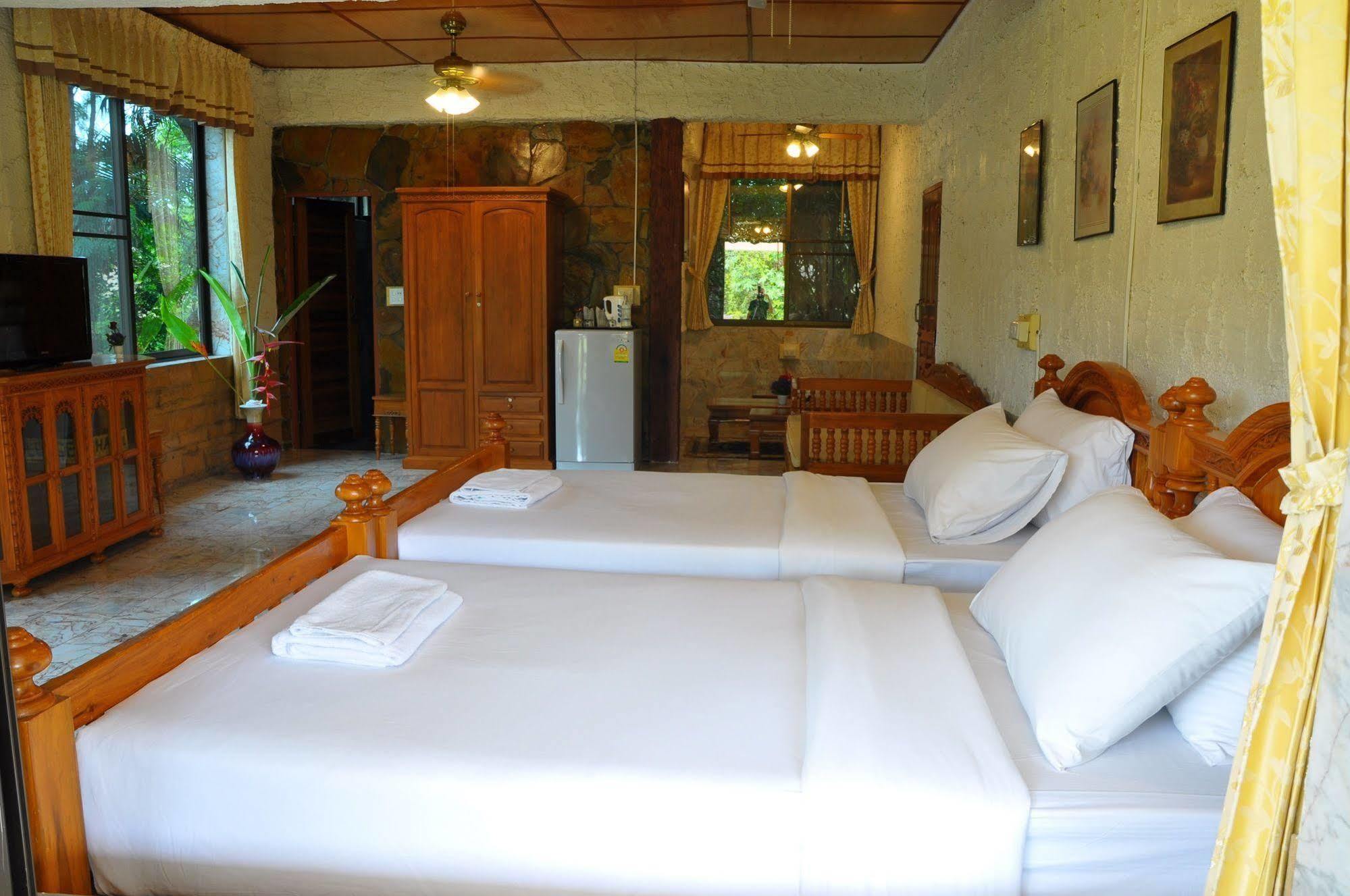 Khao Yai Garden Lodge Pak Chong Extérieur photo